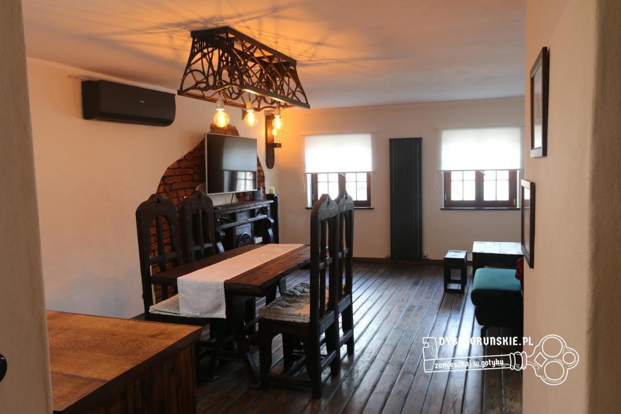 Ferienwohnung Gotyk Na Dotyk Z Tarasem Na Dachu Thorn Exterior foto