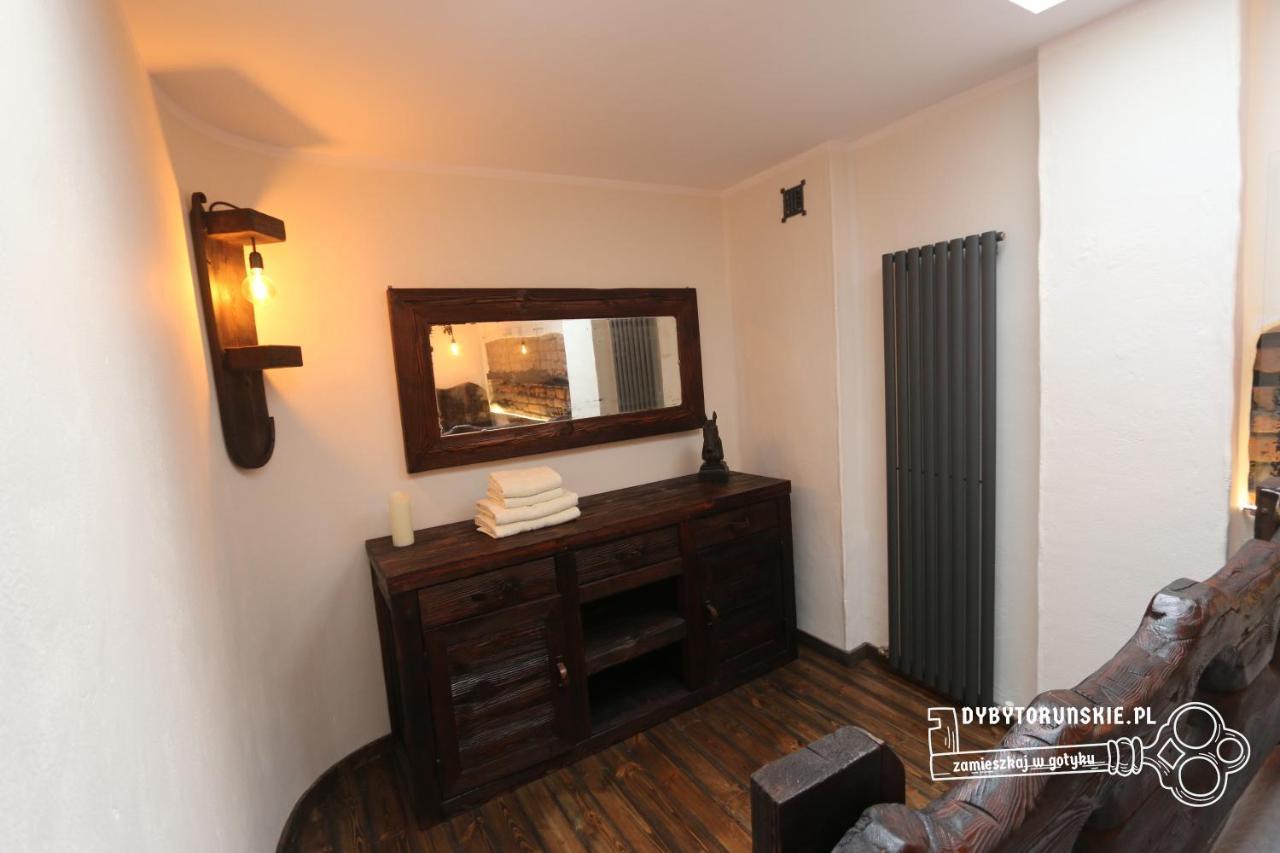 Ferienwohnung Gotyk Na Dotyk Z Tarasem Na Dachu Thorn Exterior foto