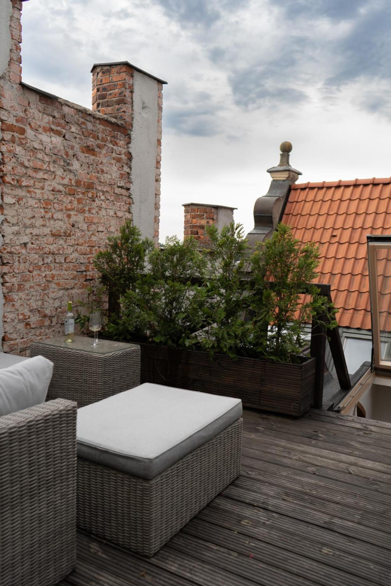 Ferienwohnung Gotyk Na Dotyk Z Tarasem Na Dachu Thorn Exterior foto
